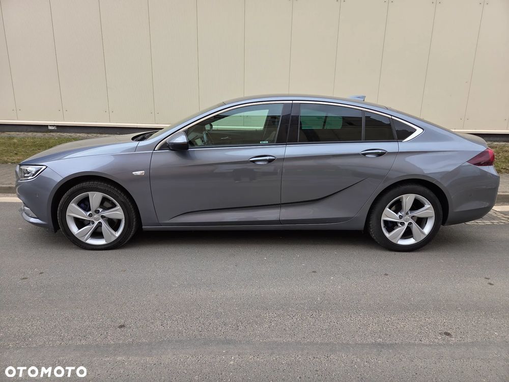 Opel Insignia 2.0 4x4 Ultimate Exclusive - 3
