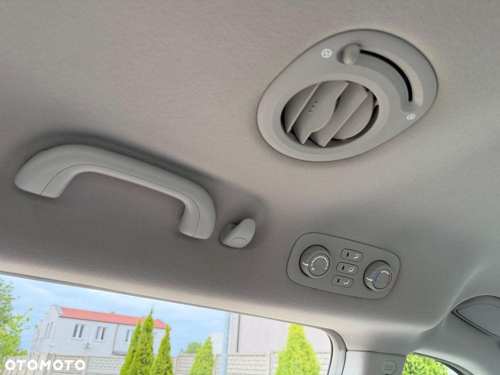 Kia Carnival 2.9 CRDi Tour - 27