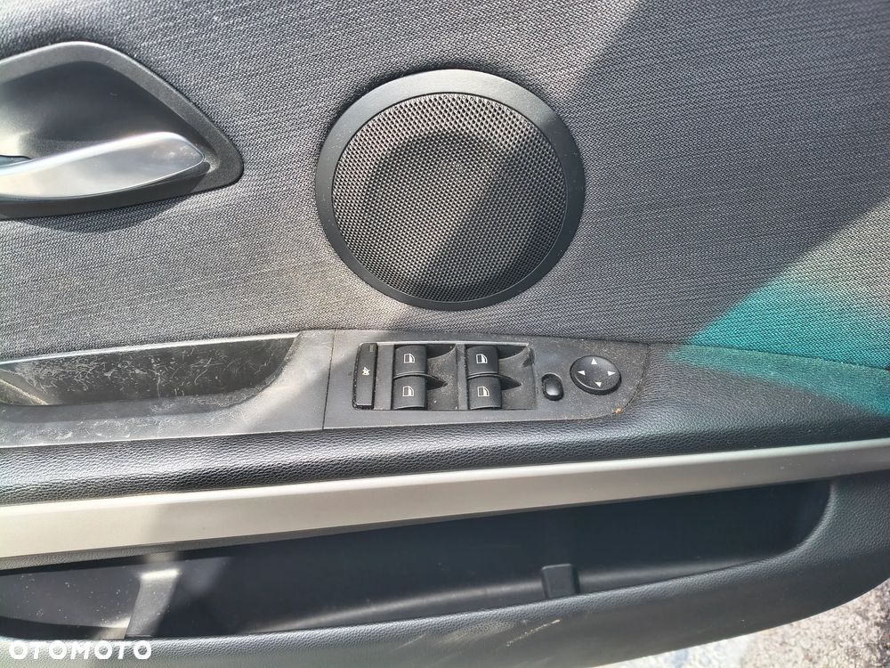 BMW Seria 3 - 23