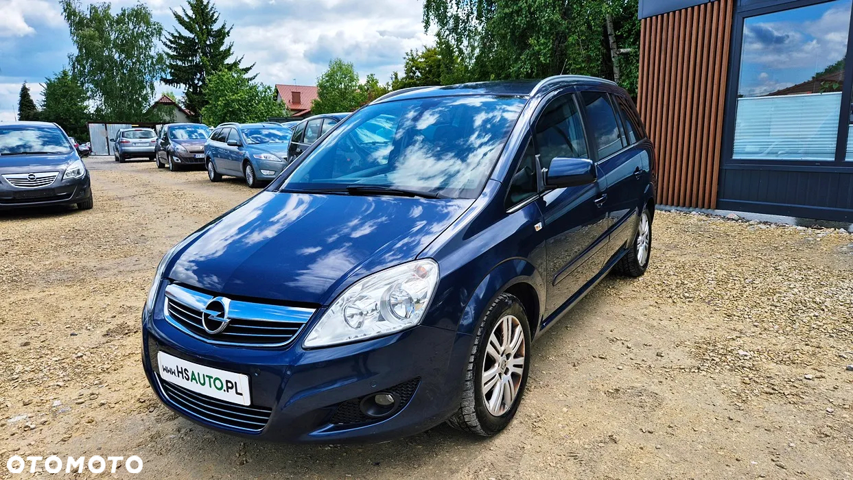 Opel Zafira 1.8 Cosmo - 2