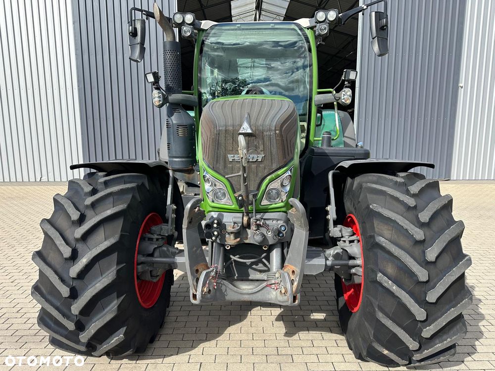 Fendt 724 S4 Vario - 3