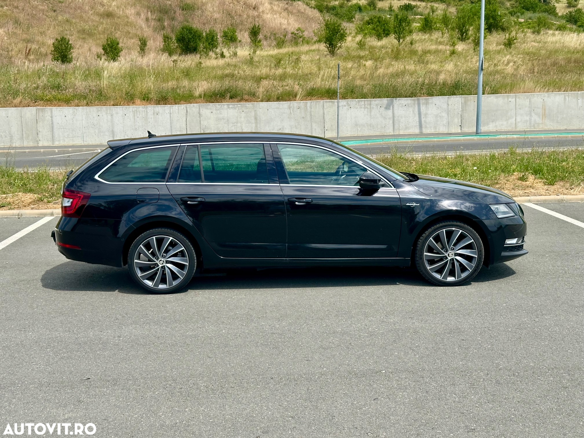 Skoda Octavia 2.0 TDI DSG L&K - 8