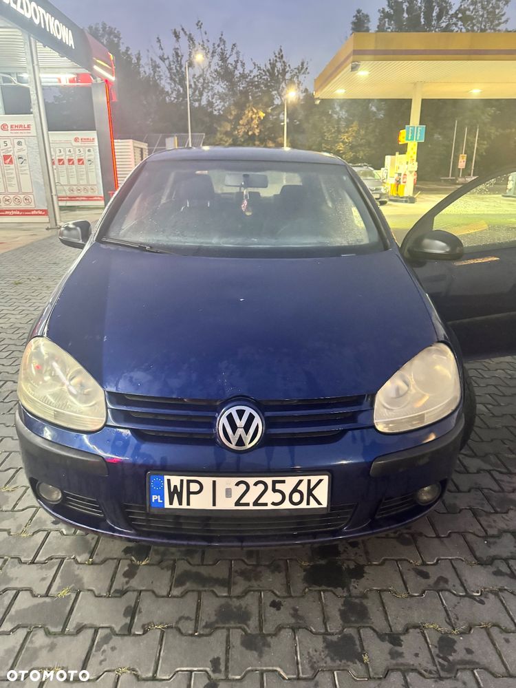 Volkswagen Golf V 1.9 TDI Comfortline - 1