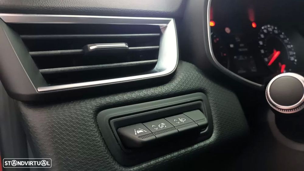 Renault Clio 1.0 TCe Intens - 30