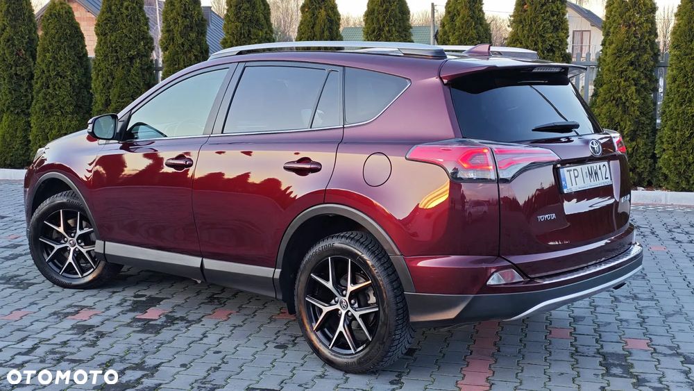 Toyota RAV4 2.0 D-4D Premium 4x2 - 6