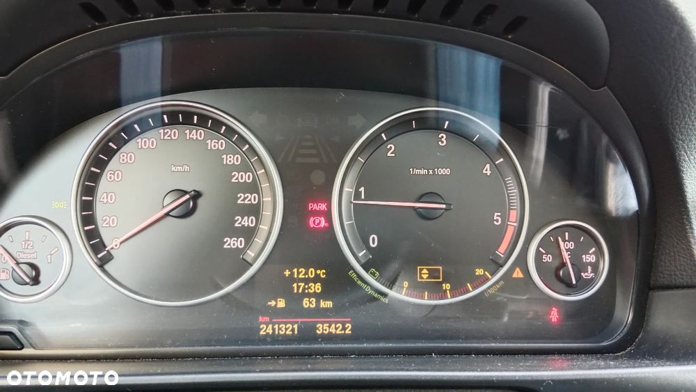 BMW Seria 5 520d - 15