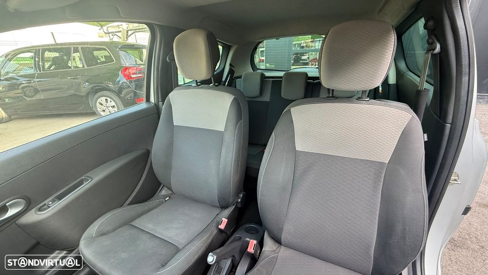 Renault Clio 1.2 16V Dynamique - 9