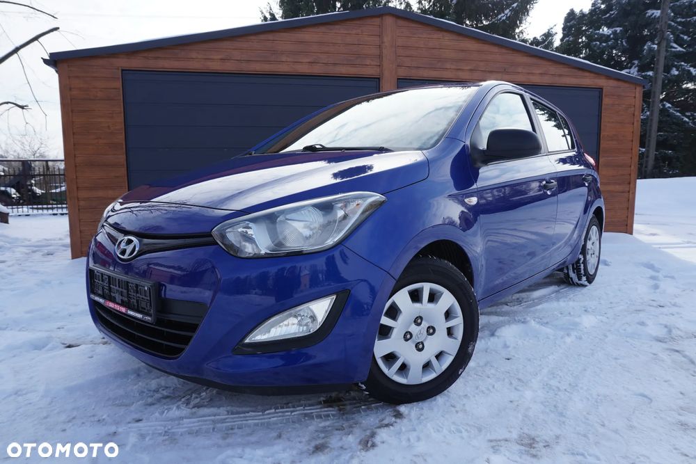 Hyundai i20 - 12