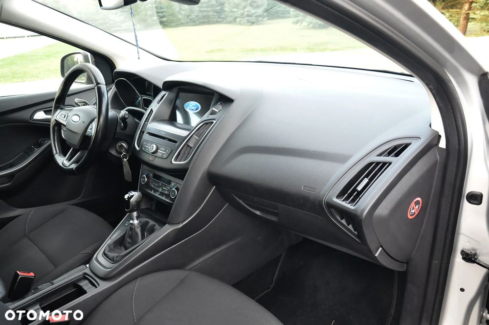 Ford Focus 1.5 TDCi DPF Start-Stopp-System Business - 27