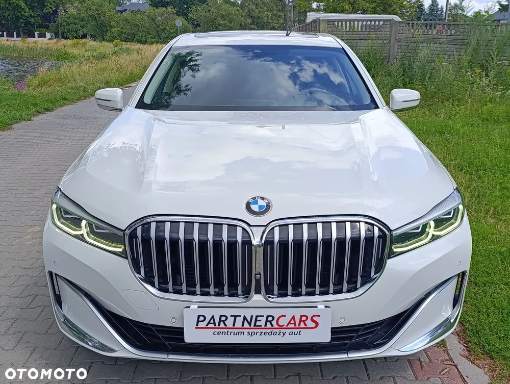 BMW Seria 7 740Li - 3