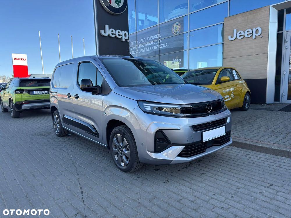 Opel Combo Cargo Mtech - 4