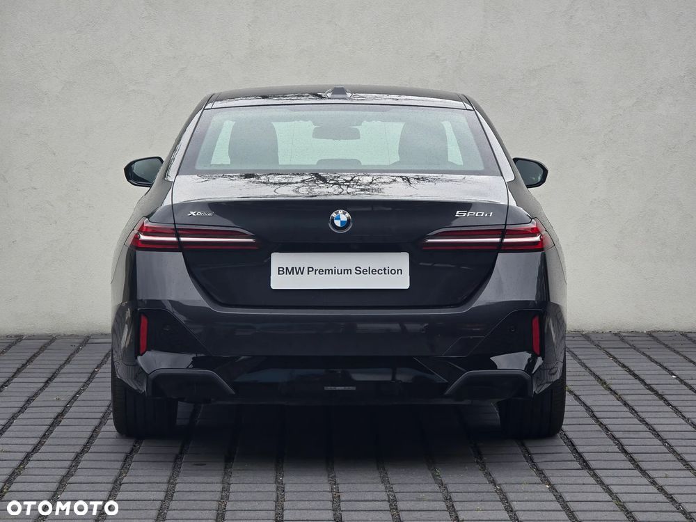 BMW Seria 5 520d xDrive mHEV M Sport - 7