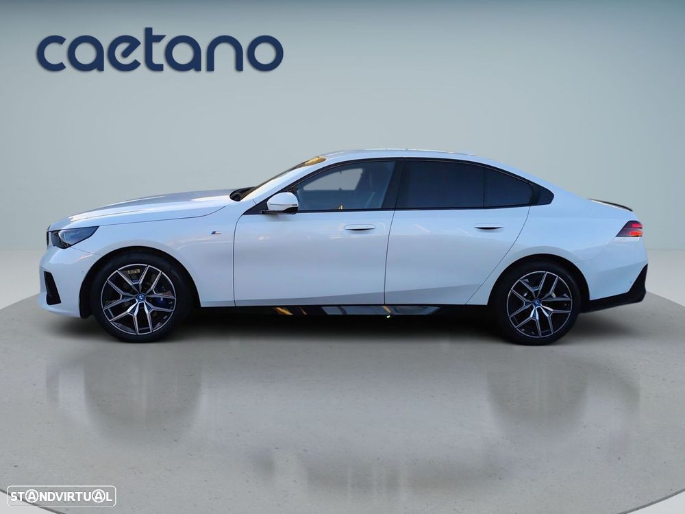 BMW i5 eDrive40 Pack Desportivo M Pro — photo 5