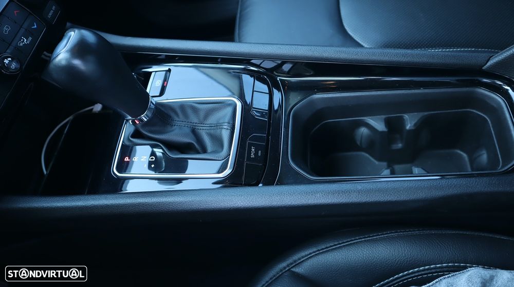 Jeep Compass 1.3 T Limited DCT - 45