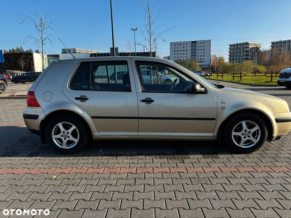 Volkswagen Golf 1.4 Q - 3