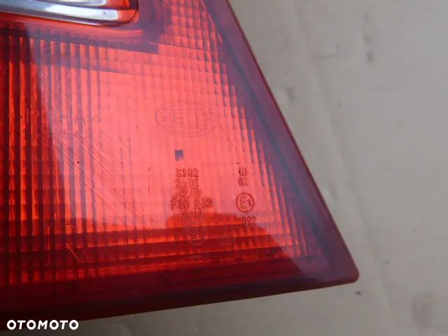LAMPA PRAWY TYŁ PRAWA TYLNA MERCEDES C KLASA W203 KOMBI - 11