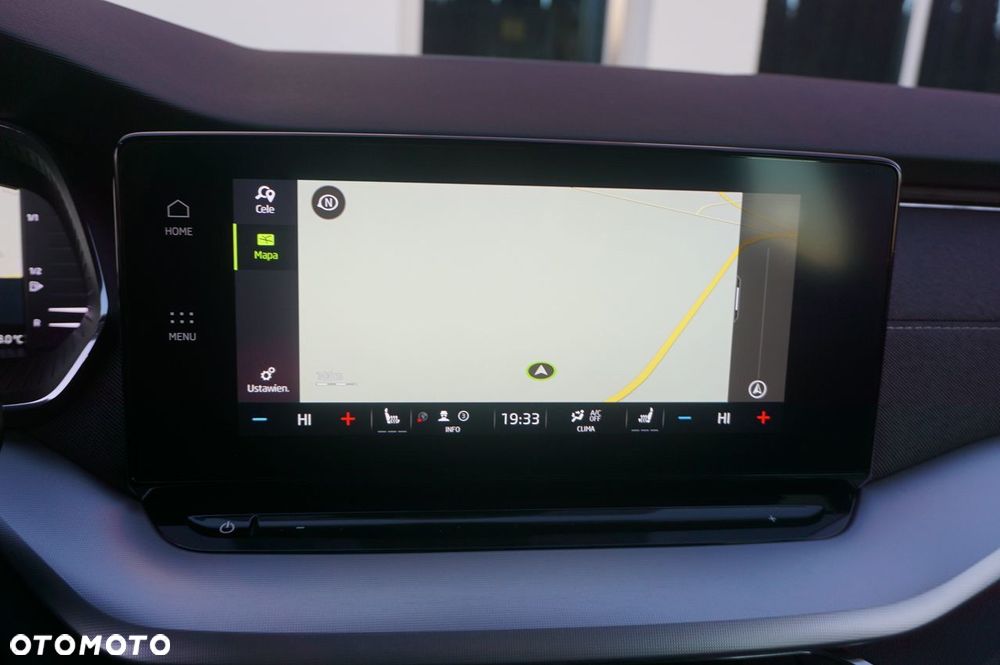 Skoda Octavia 2.0 TDI DSG Exclusive Plus - 9