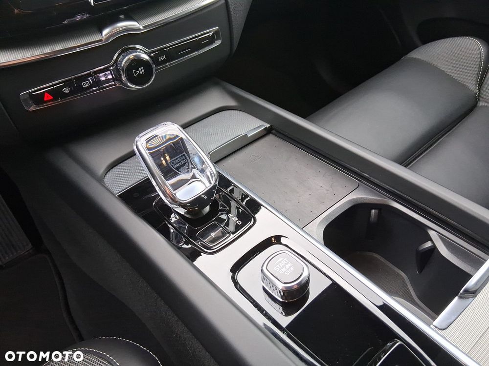 Volvo XC 60 - 16