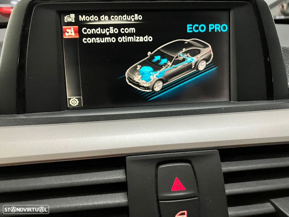 BMW 330 e iPerformance - 34