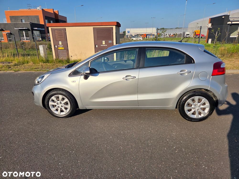 Kia Rio 1.2 Spirit - 8