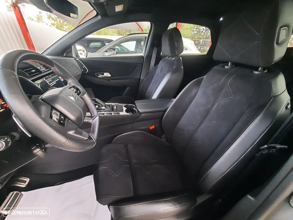 DS DS7 Crossback E-Tense Performance Line+ EAT8 - 23