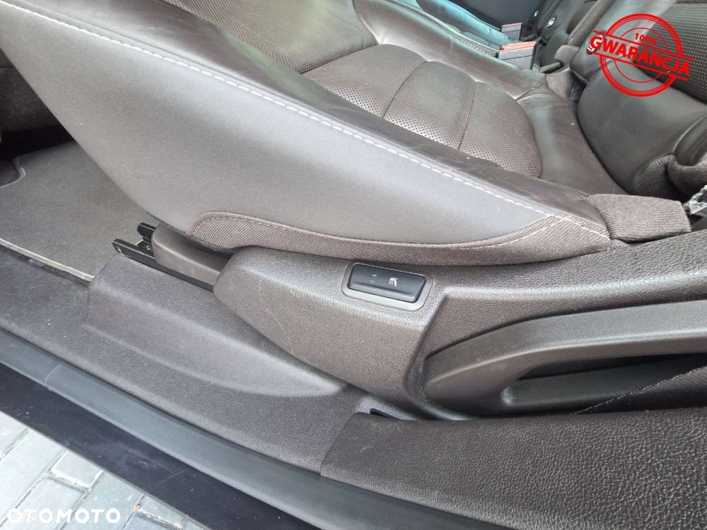 Renault Espace 1.6 TCE Initiale Paris EDC 7os - 24