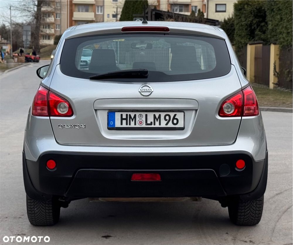 Nissan Qashqai 2.0 4x4 visia - 6