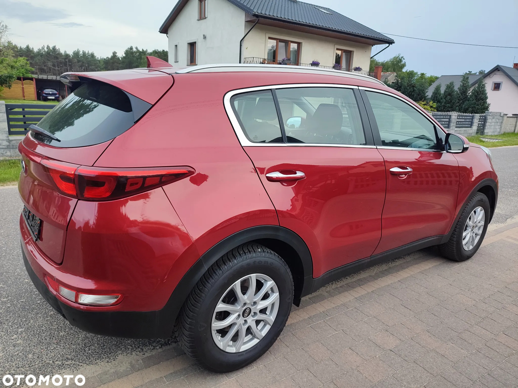 Kia Sportage 1.6 GDI 2WD DREAM-TEAM EDITION - 4
