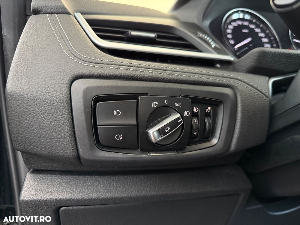 BMW Seria 2 216i Sport Line - 30