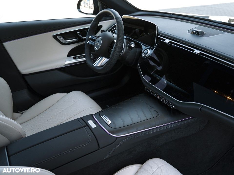 Mercedes-Benz E - 10