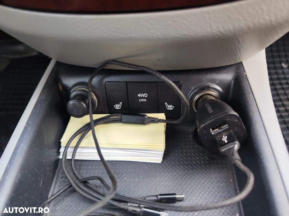 Hyundai Santa Fe - 10