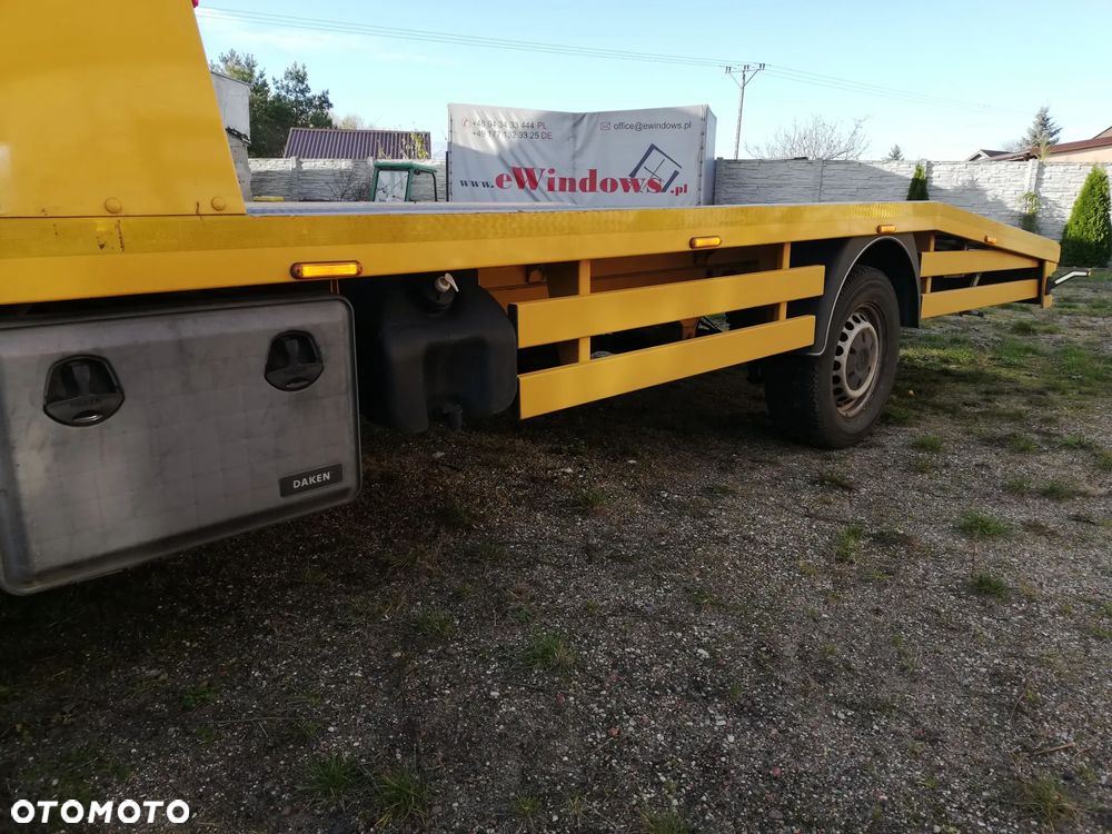 Mercedes-Benz Sprinter 319 - 10