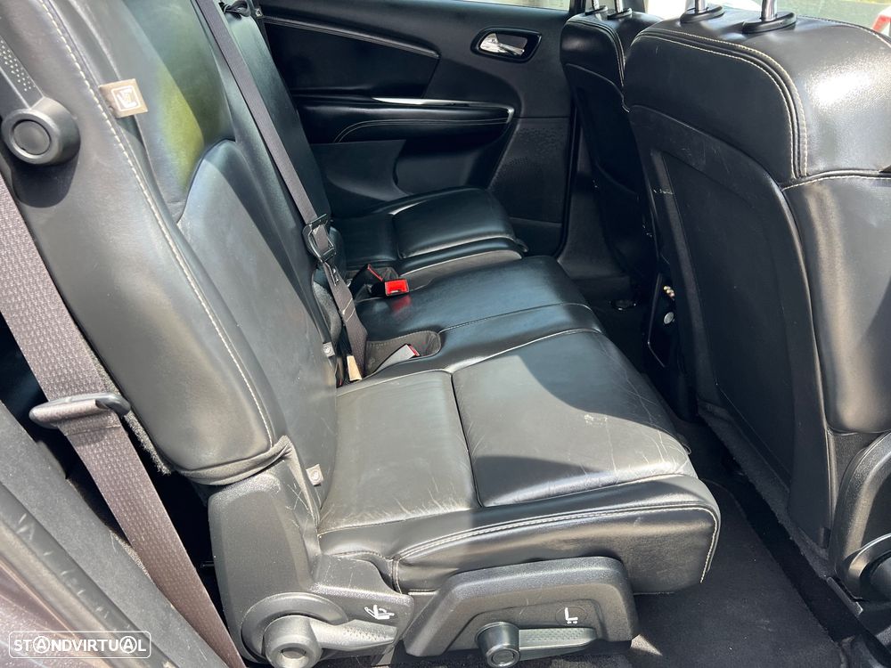 Fiat Freemont 2.0 M-Jet Urban - 30