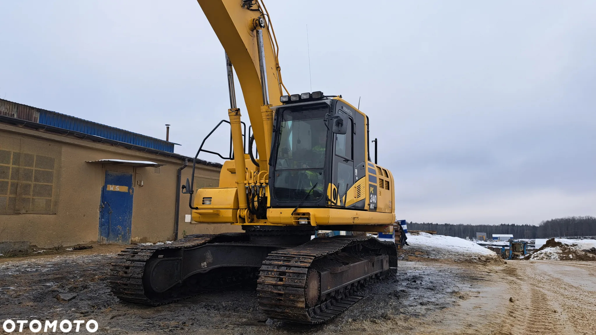 Komatsu PC240 NLC-10SLF - 5
