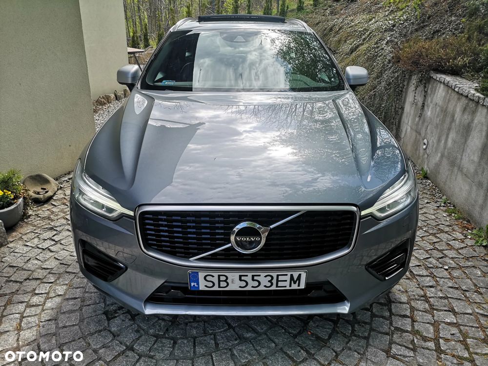 Volvo XC 60 T8 AWD Plug-In Hybrid R-Design - 9