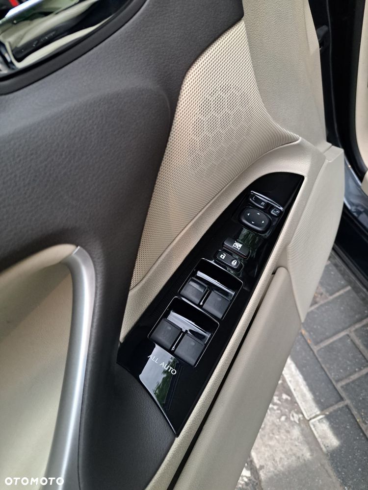 Lexus IS 250 Elegance - 17