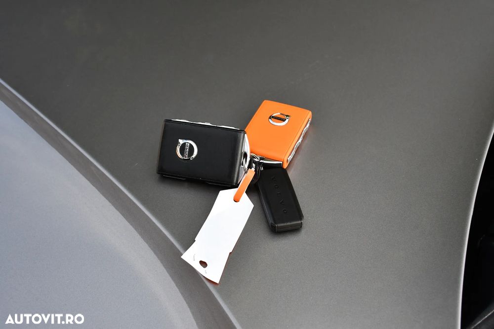 Volvo XC 40 T4 Recharge DKG Inscription - 25
