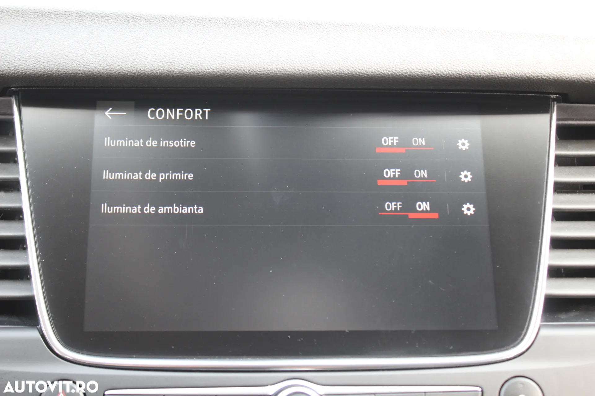 Opel Grandland X 1.6 Turbo Hybrid START/STOP 4X4 Elegance - 21