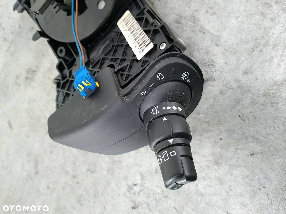 PRZEŁĄCZNIK ZESPOLONY RENAULT SCENIC II 7701060400 1.9 DCI - 7