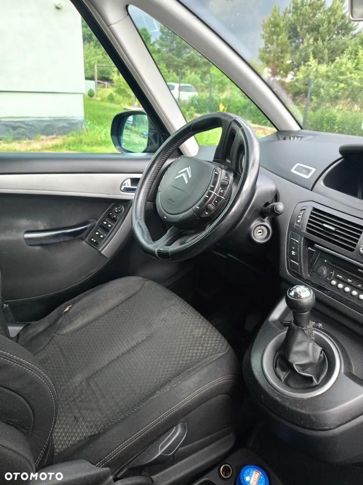 Citroën C4 Picasso 1.8 16V Advance - 14