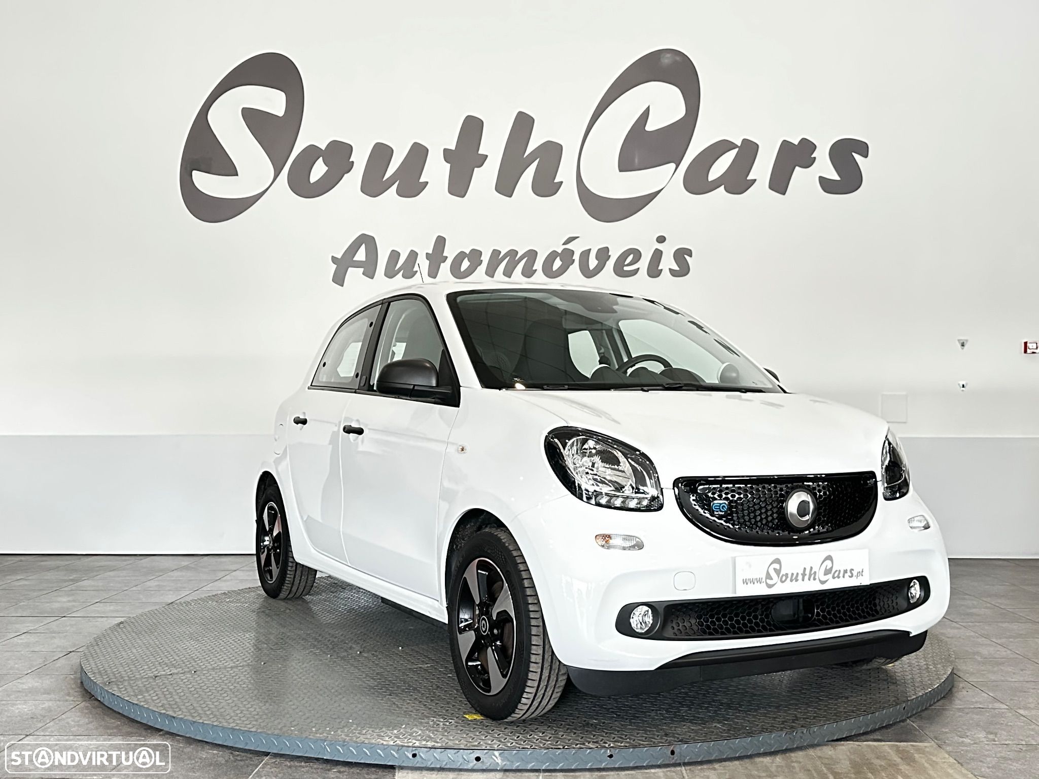 Smart ForFour EQ Business Solution - 1