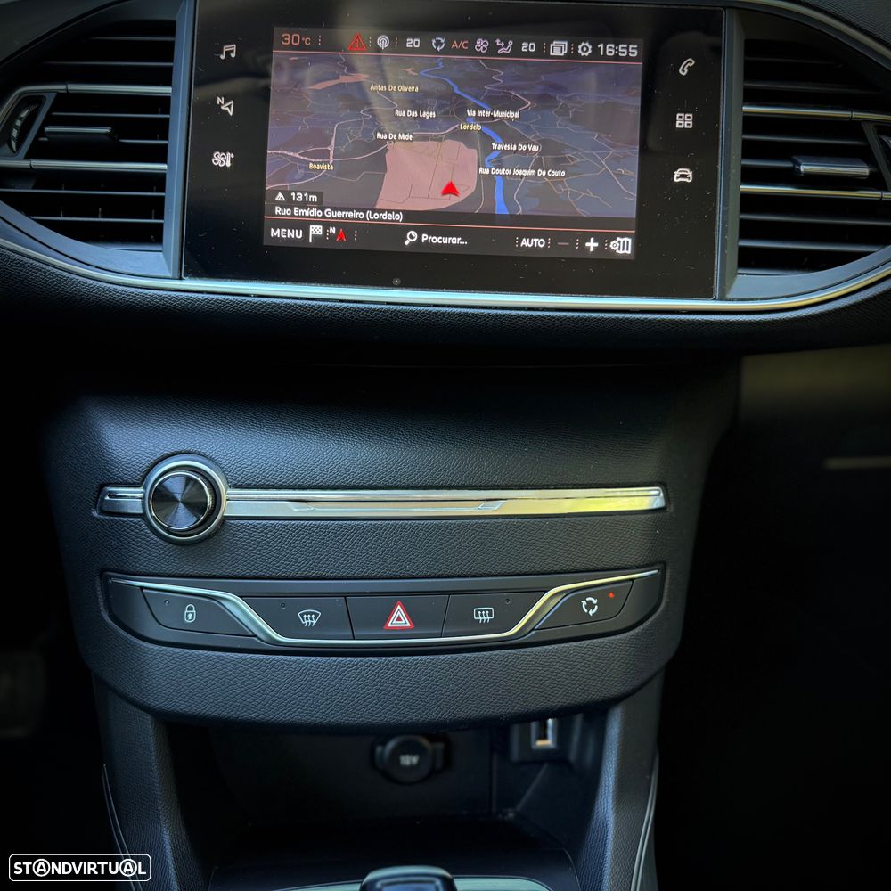 Peugeot 308 BlueHDi FAP 130 EAT6 Stop & Start Active - 8