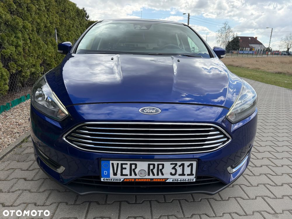 Ford Focus 1.0 EcoBoost Titanium - 10