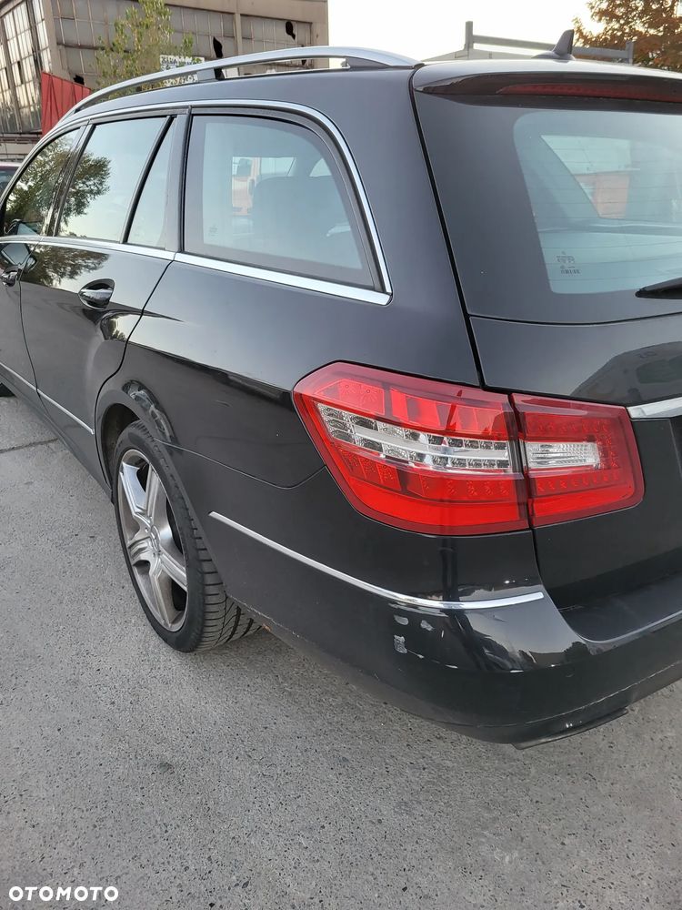 Mercedes-Benz Klasa E 350 CDI BlueEff Avantgarde - 4
