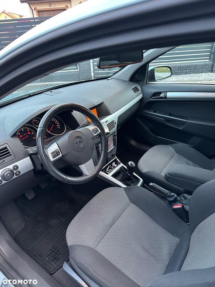 Opel Astra 1.7 CDTI DPF Selection - 10