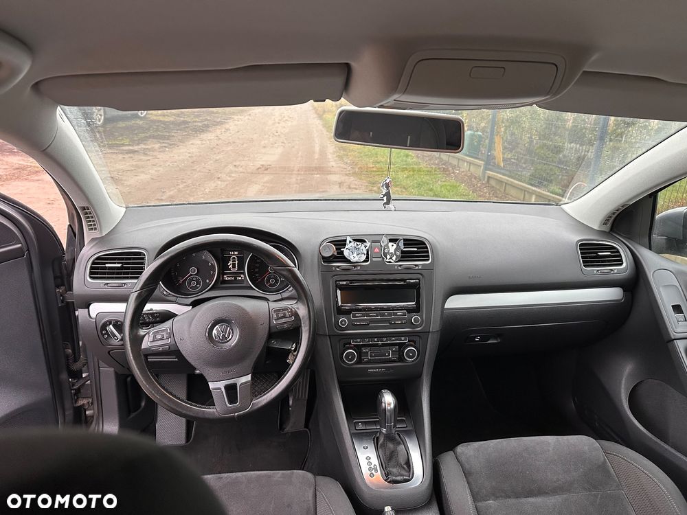 Volkswagen Golf 1.4 TSI Comfortline DSG - 10