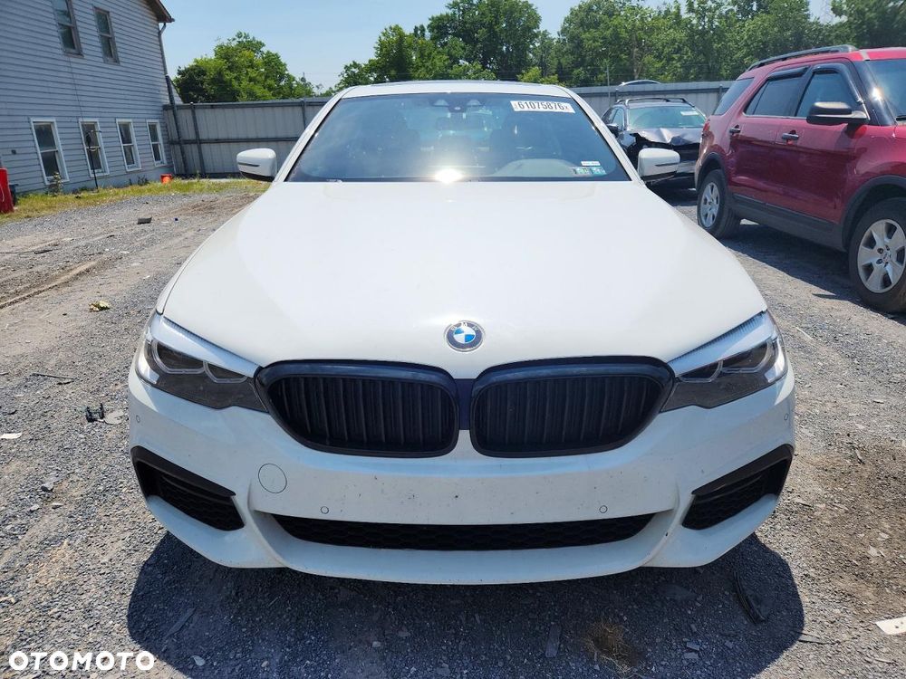 BMW Seria 5 530i M Sport sport - 2