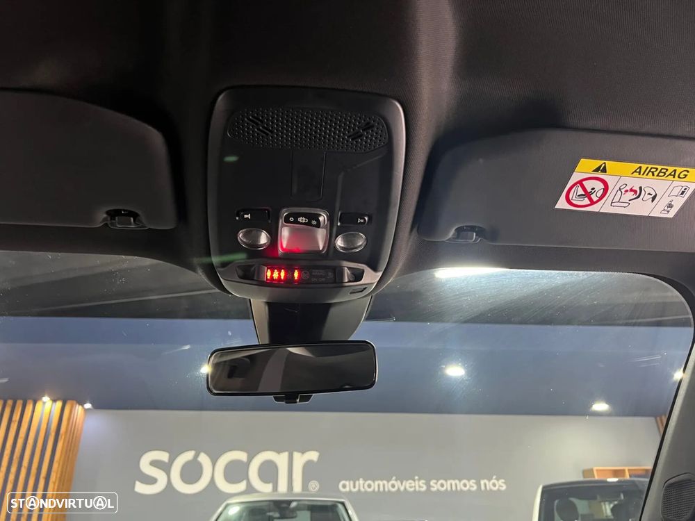 Peugeot 2008 1.2 PureTech Active Pack - 24