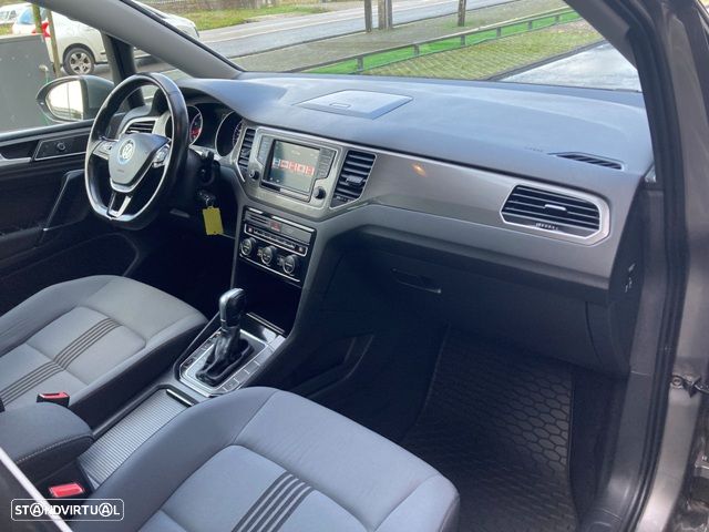 VW Golf Sportsvan 1.2 TSI BlueMotion DSG Allstar - 32