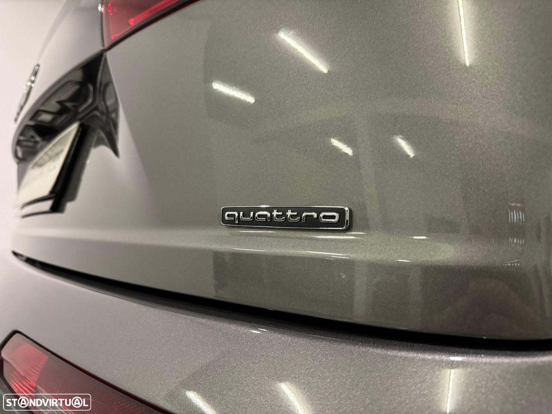 Audi Q7 3.0 TDI quattro tiptronic 7L - 24